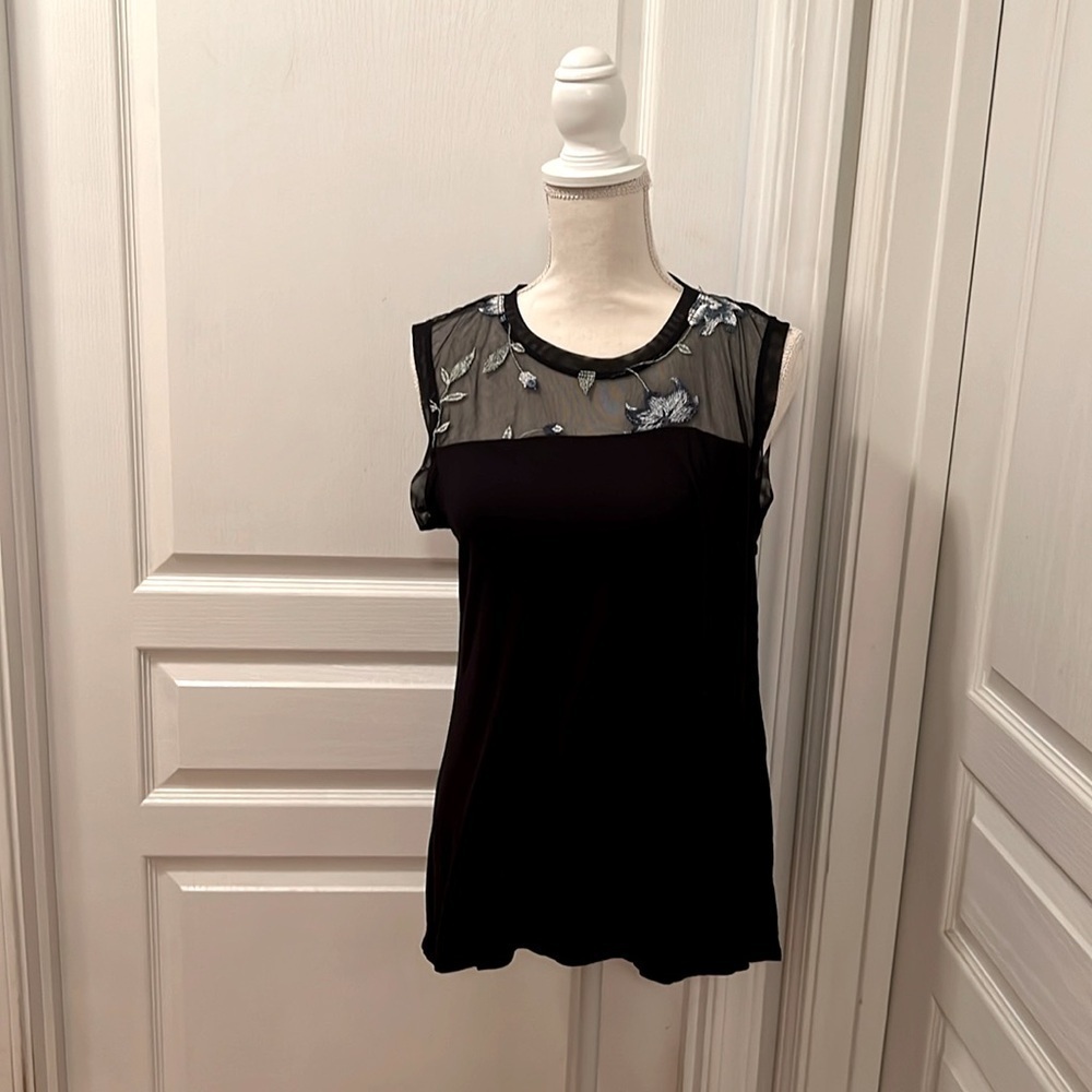 Kim& Cami feminine black with blue and white floral mesh size large